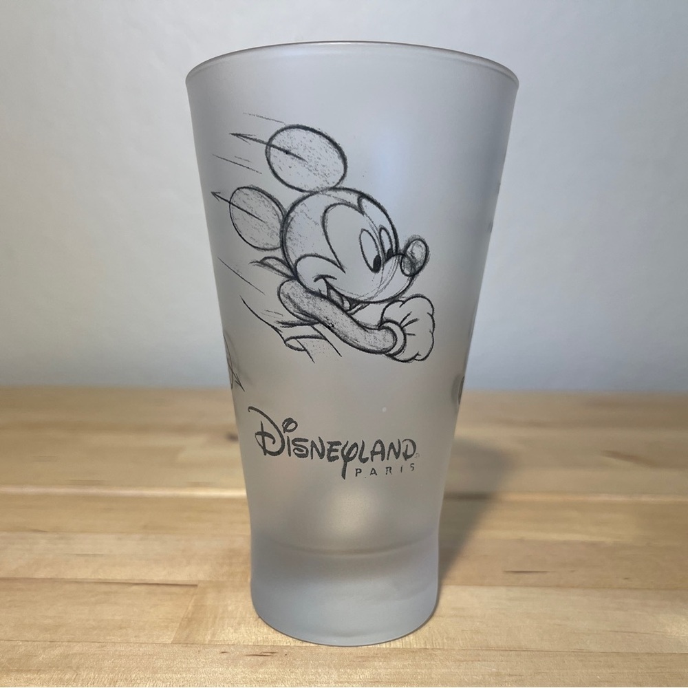Mickey Mouse Disneyland Paris Frosted Glass Tumbler